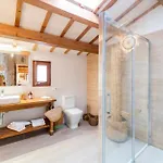 Calma Hotel